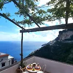 Casa Sopramare Con Terrazzo Panoramico 펜션